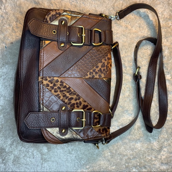 Beautiful Vegan Leather Satchel / Laptop Bag - Picture 2 of 5